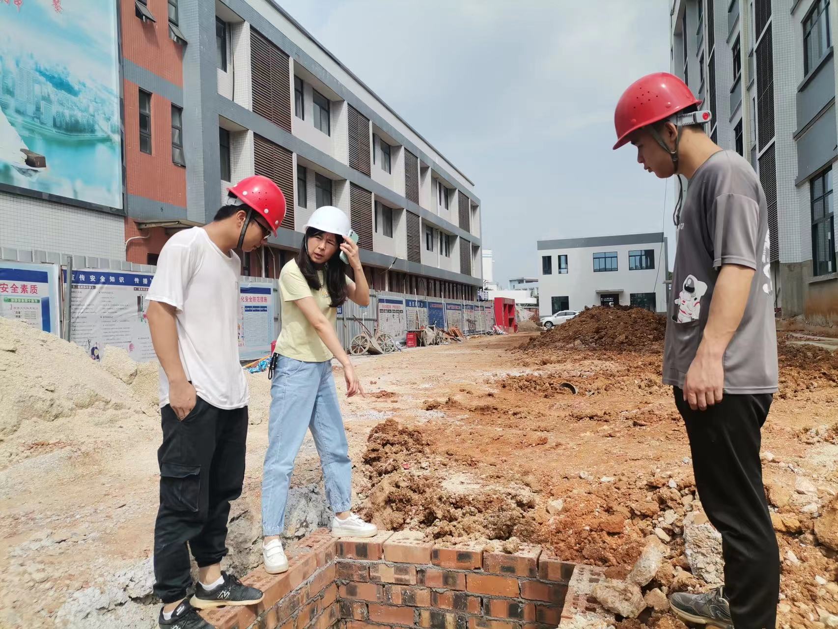 f6e4240fe1261cd8994fdb120e630a4.jpg f6e4240fe1261cd8994fdb120e630a4.jpg