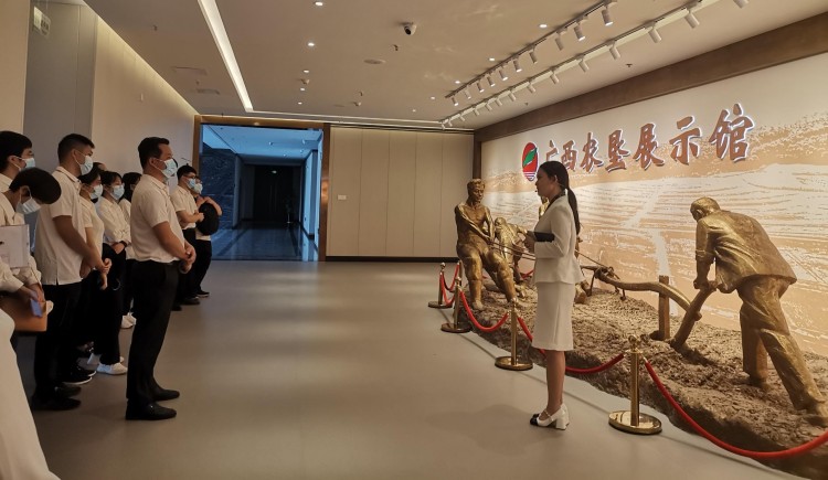 3_副本_副本.jpg 3_副本_副本.jpg