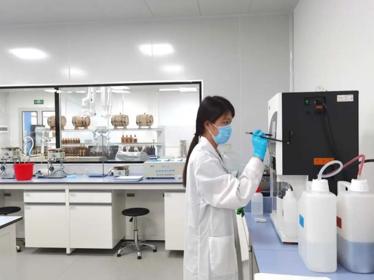 实验室_副本.jpg 实验室_副本.jpg